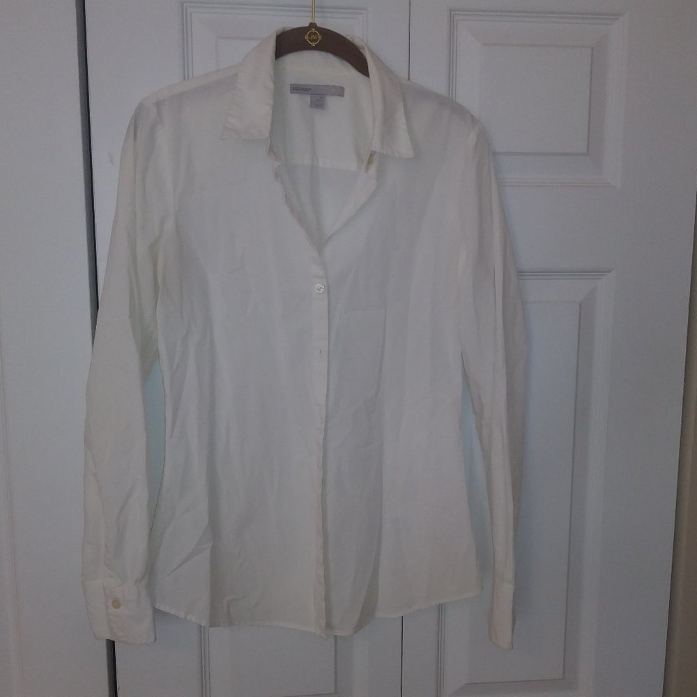 Old Navy White Button Up blouse
